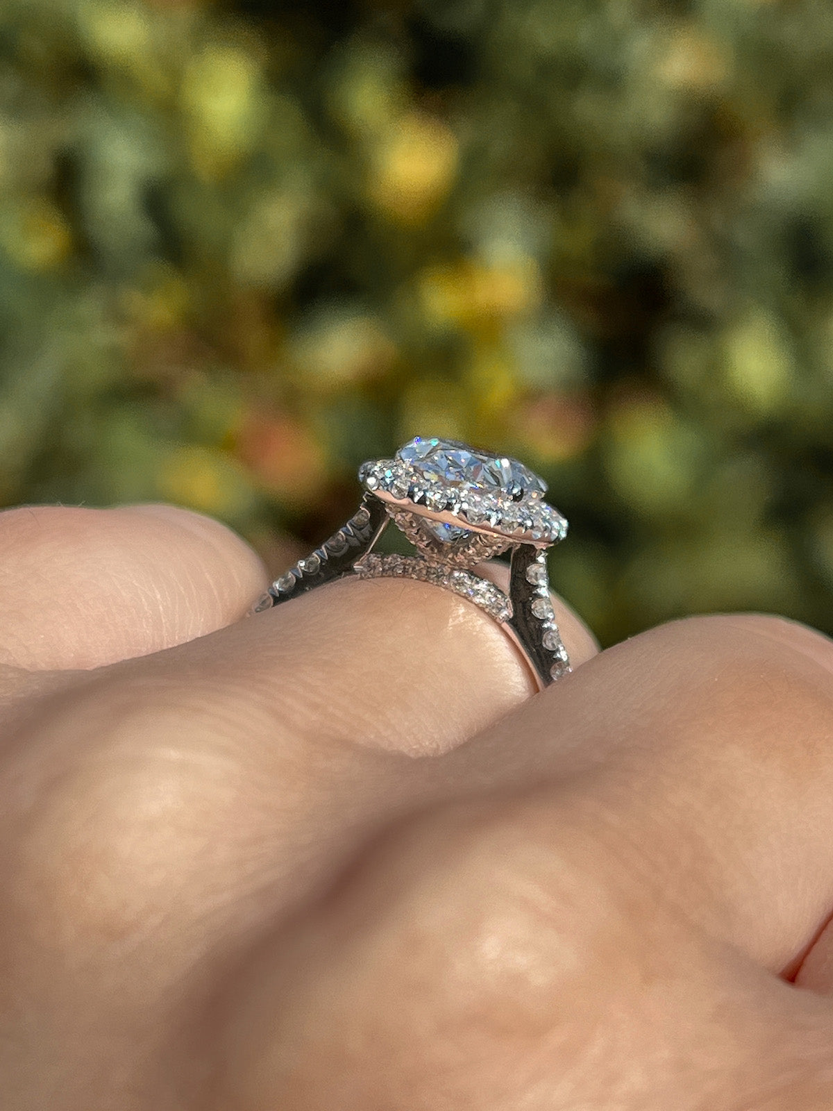 Stunning 2.57 CT Oval Moissanite Engagement Ring with Halo & Pave Design 3