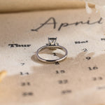 Stunning 3.0 CT Emerald Moissanite Engagement Ring with Solitaire Design 3