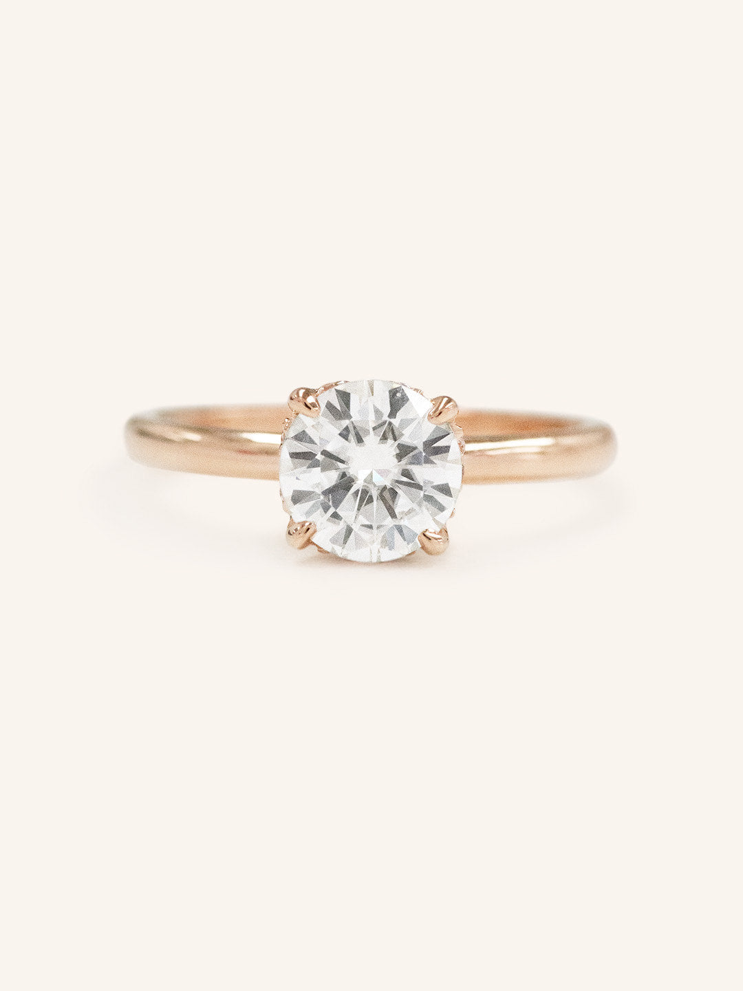 Stunning 1.0 CT Round Moissanite Engagement Ring with Hidden Halo Design 1