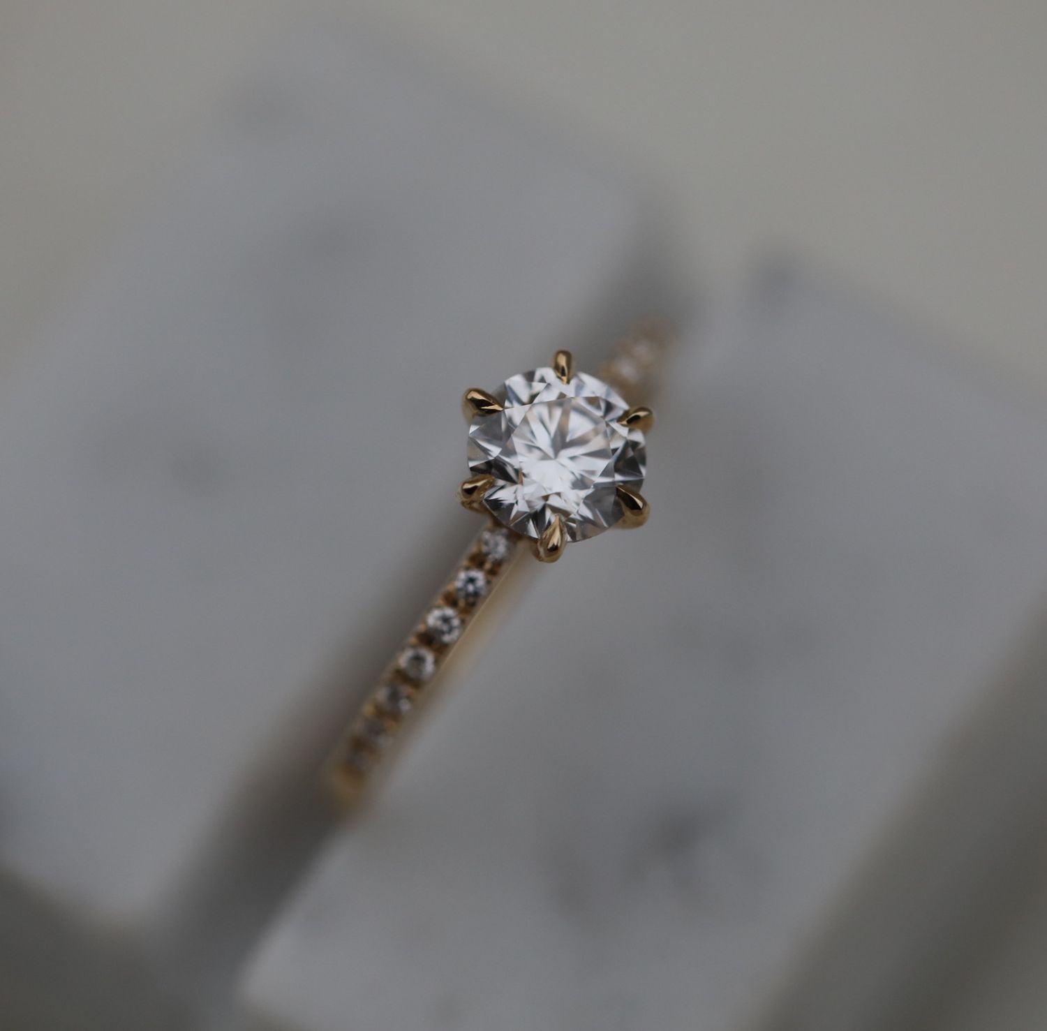 0.75 CT Round Cut Pave CVD E/VS1 Diamond Engagement Ring 4