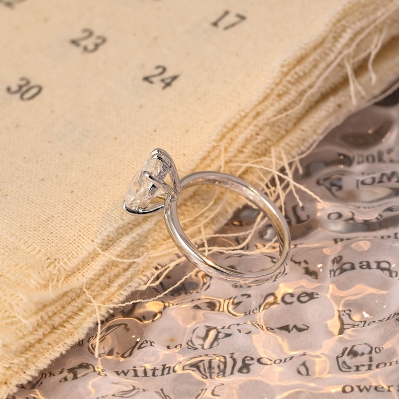 Stunning 2.0 CT Oval Moissanite Engagement Ring with Solitaire Design 6