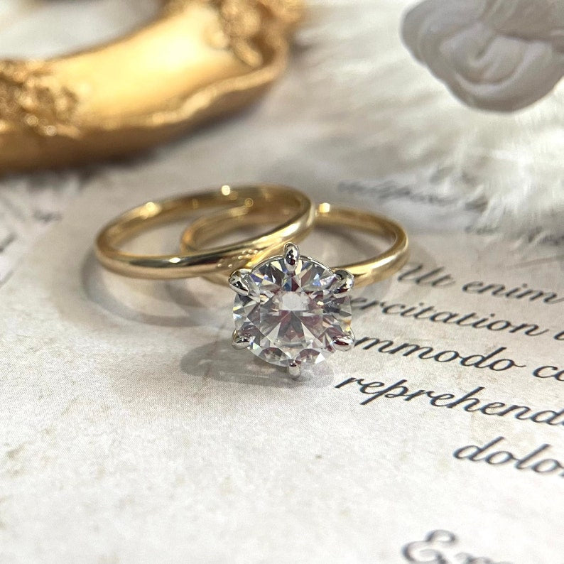 3.0 CT Round Shaped Moissanite Bridal Ring Set With Solitaire Style 1