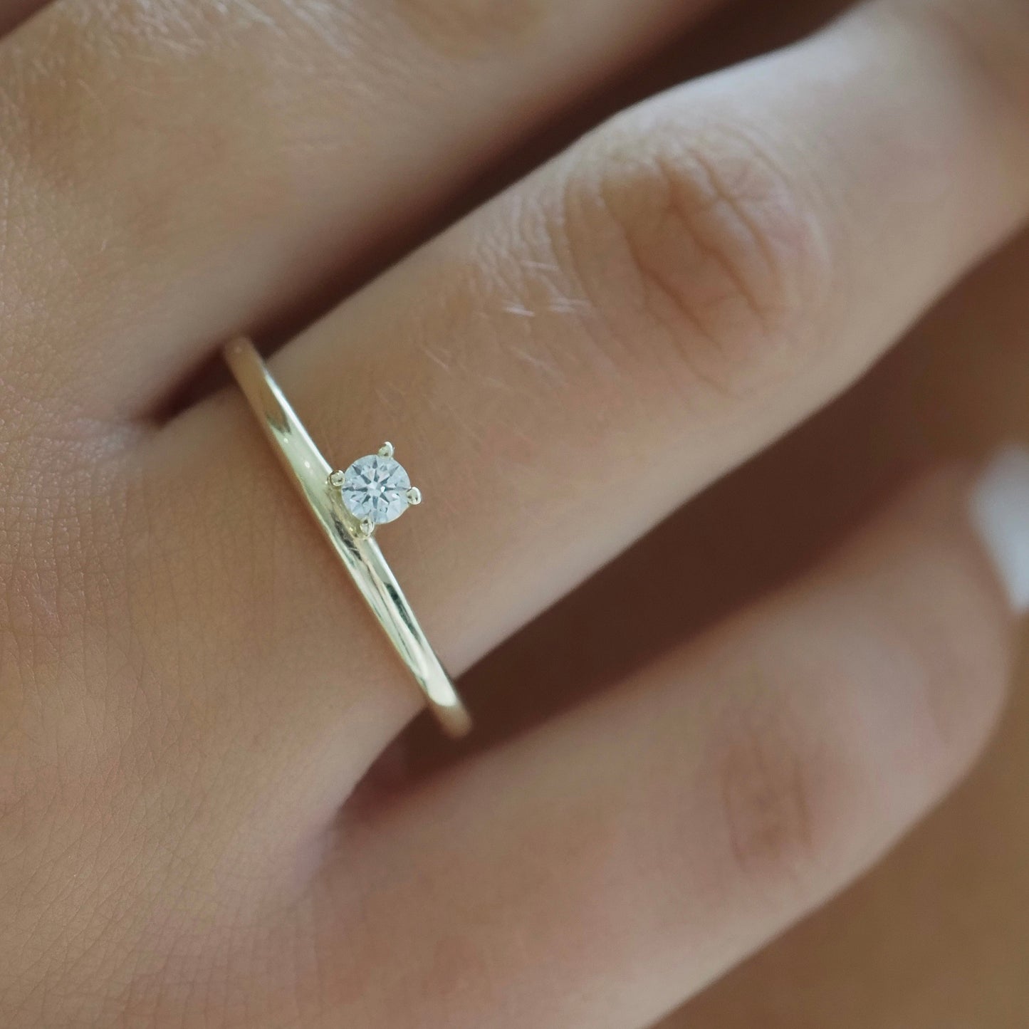 Stunning 0.2 CT Round Moissanite Engagement Ring with Solitaire Design 3