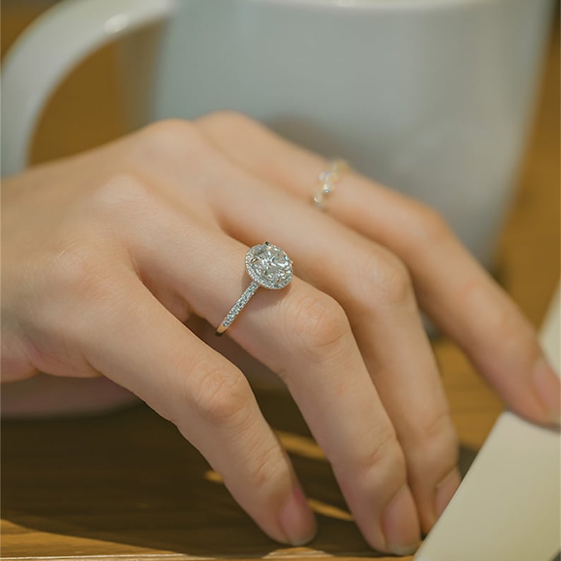 Stunning 4.0 CT Round Moissanite Engagement Ring with Halo & Pave Design 6