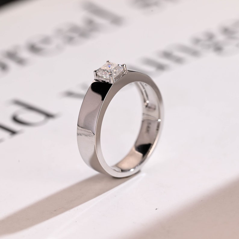Delicate Moissanite Band with 0.1 CT Asscher Cut Stones in Solid Gold 9