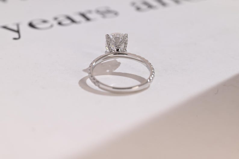 Stunning 1.0 - 2.0 CT Pear Moissanite Engagement Ring with Pave Design 3