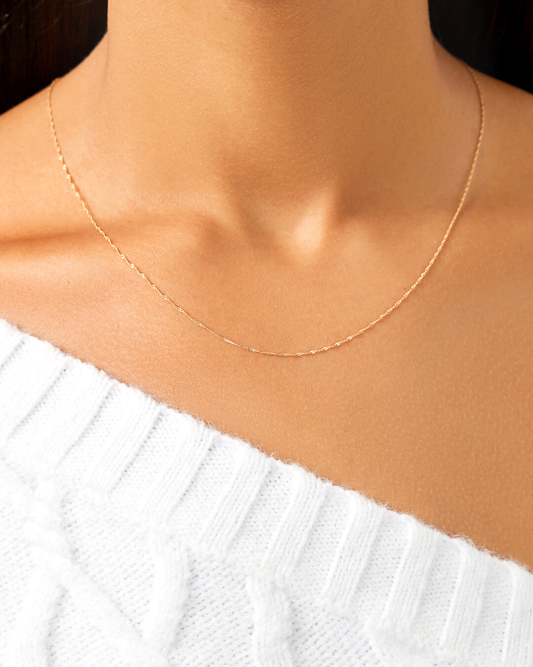 Round Cut Cubic Zirconia in 925 Sterling Silver Necklace 6