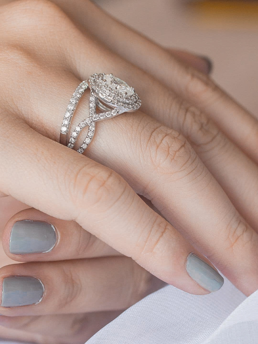 Stunning 1.0 CT Oval  Moissanite Engagement Ring with Double Halo Design 7