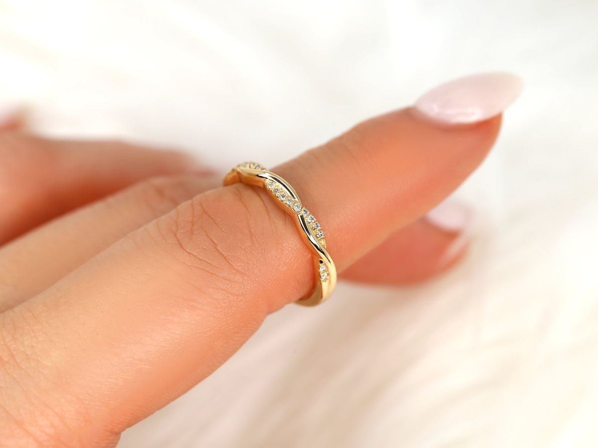 Stunning 0.11 TCW Round Moissanite Stones Halfway Twisted Wedding Bands 7