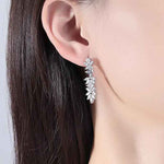 Round Cut Cubic Zirconia in 925 Sterling Silver Earrings 3