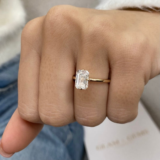 Stunning 3.0 CT Emerald Cut Moissanite Engagement Ring with Solitaire Design 1