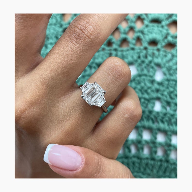 Classic 2.0 CT Emerald Moissanite Engagement Ring with Three Stone Design 5