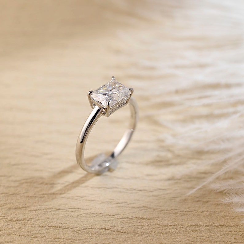 Stunning 3.0 CT Radiant Moissanite Engagement Ring with Solitaire Design 2