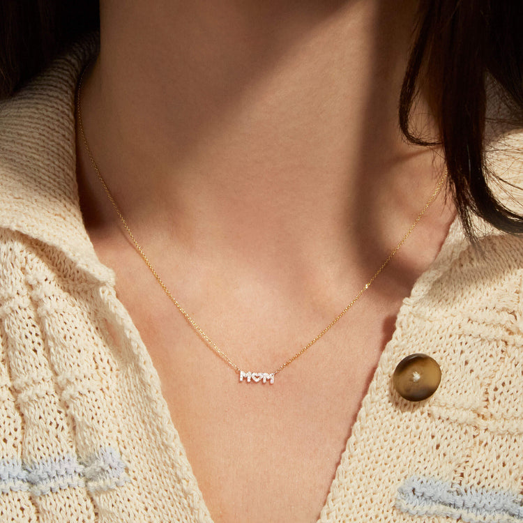 1.0 CT Round Moissanite Diamond Customized MOM Pendant Necklace in Solid Gold 3