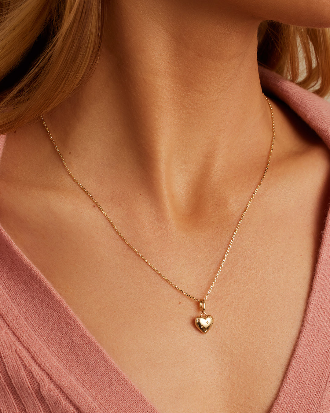 Round Cut Cubic Zirconia in 925 Sterling Silver Necklace 1