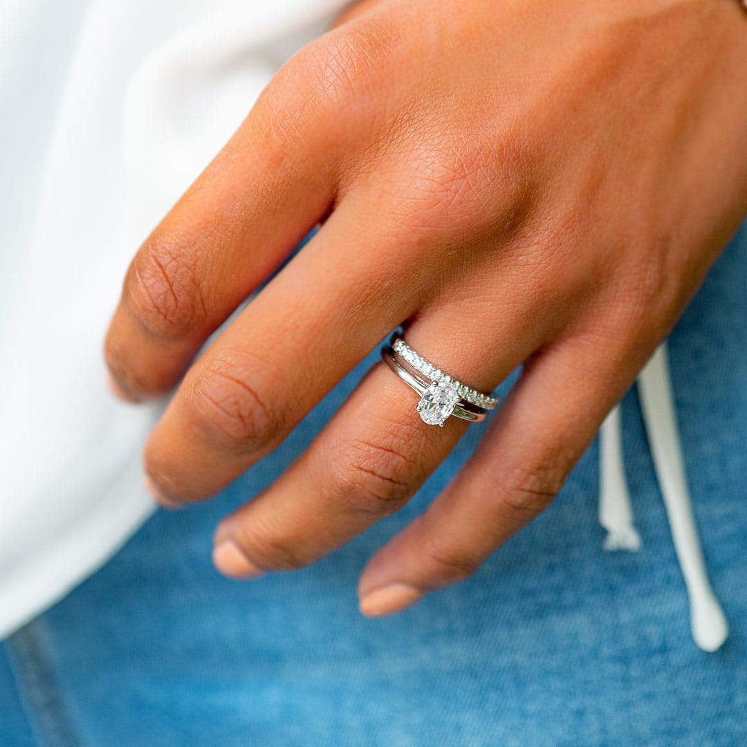 Stunning 1.0 CT Oval Moissanite Engagement Ring in Solitaire Design 7