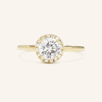 Stunning 1.0 CT Round Moissanite Engagement Ring with Halo Design 1