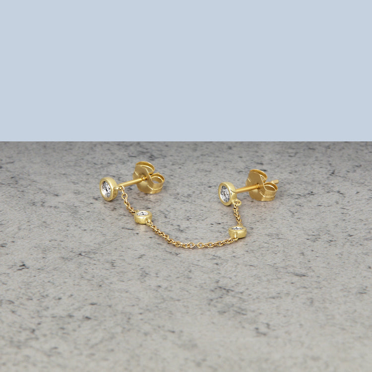 0.20 TCW Round Cut Moissanite Chain Earrings in Gold 6