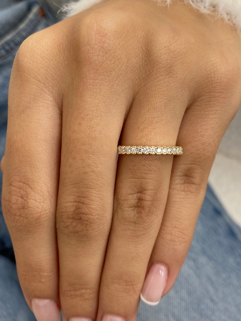 Stunning 0.32 TCW Round Moissanite Stones Half Eternity Wedding Band 4