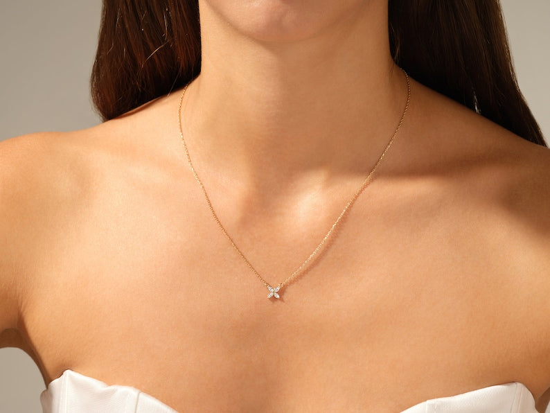 0.40 CT Marquise Moissanite Diamond Clover Pendant Necklace in Solid Gold 5