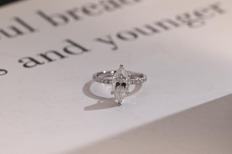 Stunning 1.0 - 2.0 CT Marquise Moissanite Engagement Ring with Pave Design 1