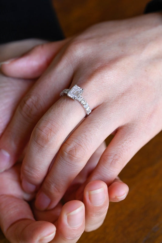Stunning 1.0 - 2.0 CT Emerald Moissanite Engagement Ring with Pave Design 2