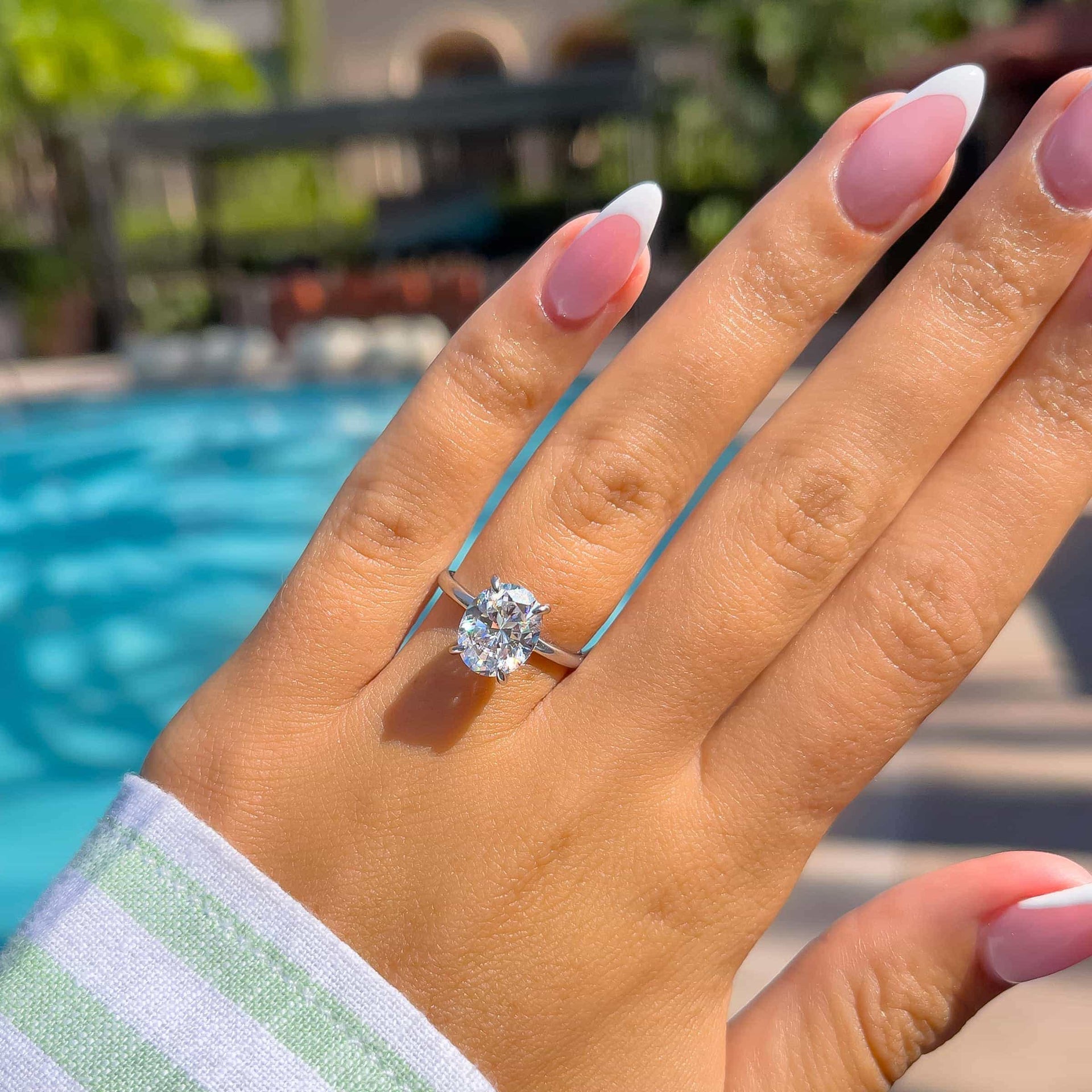 Stunning 3.0 CT Oval Moissanite Engagement Ring with Hidden Halo Design 8