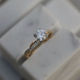 0.89 CT Round Cut Twisted Shank Pave CVD E/VS1 Diamond Engagement Ring 7