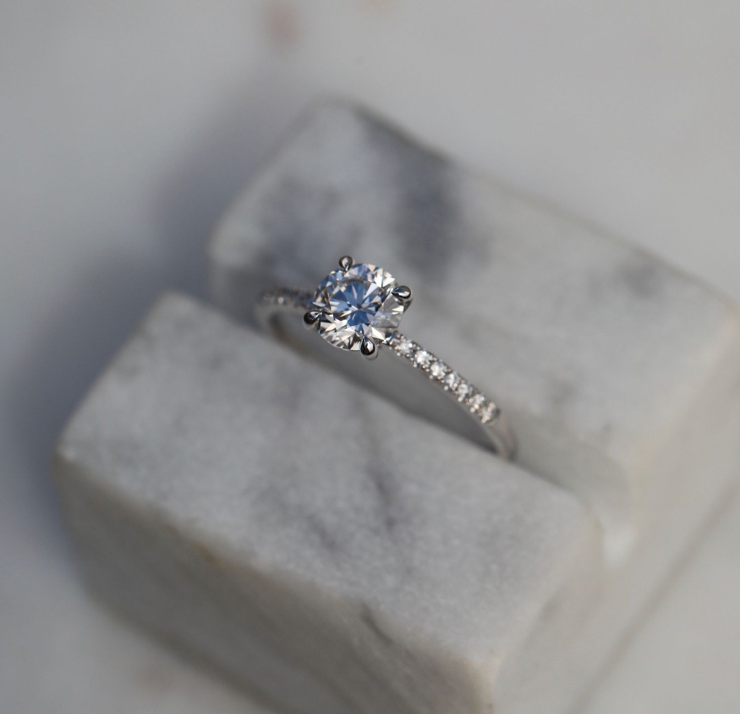0.85 CT Round Cut Pave CVD E/VS1 Diamond Engagement Ring 5