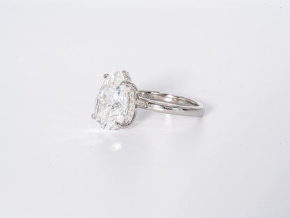 Stunning 5.0 CT Pear Cut Moissanite Engagement Ring with Hidden Halo Design 3