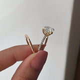 Stunning 0.10 TCW Round Moissanite Stones  Flash Wedding Bands 7