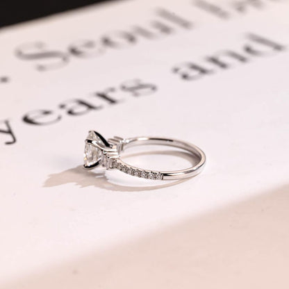 Stunning 1.0 - 2.0 CT Oval Moissanite Engagement Ring with Pave Design 3