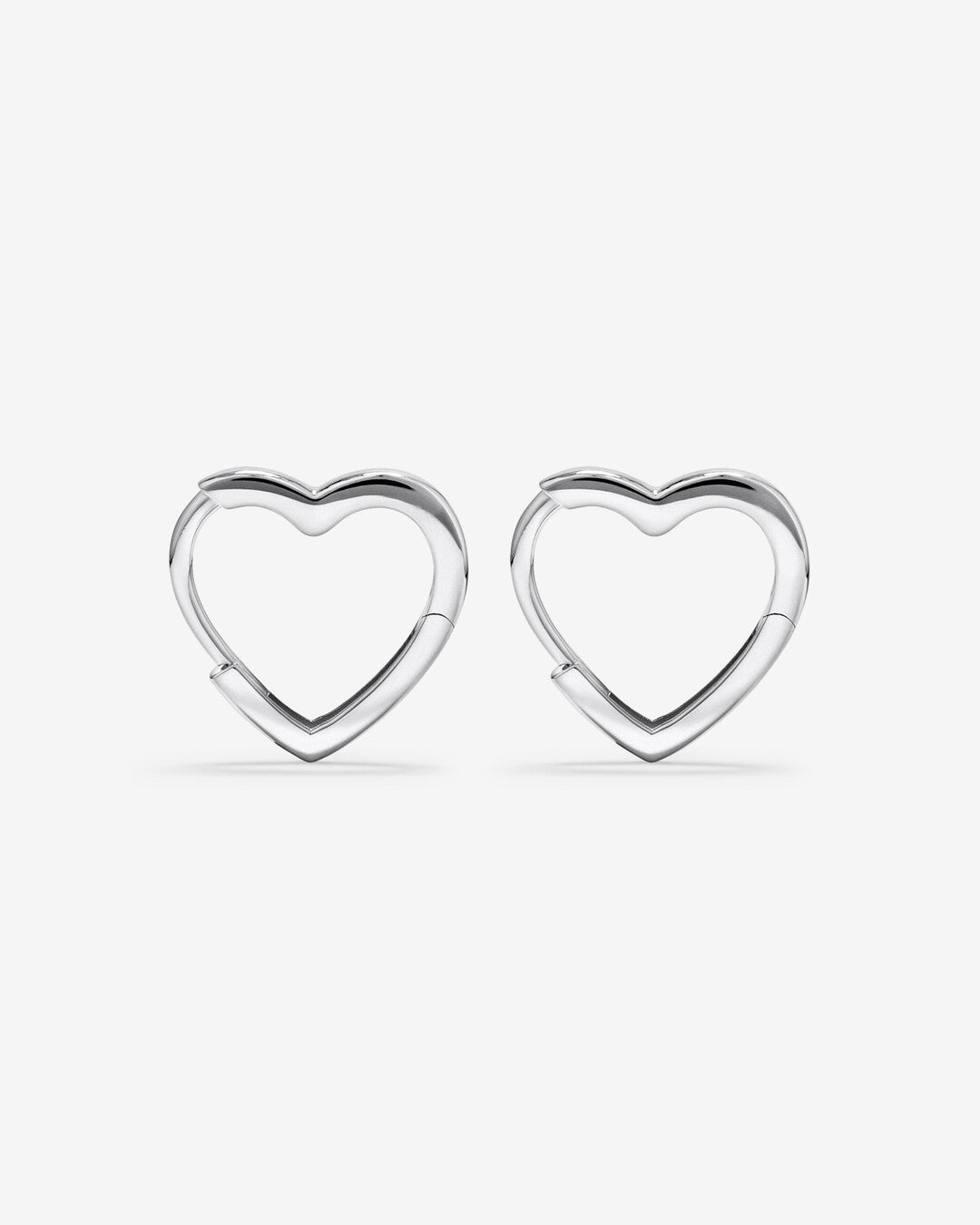 Round Cut Cubic Zirconia in 925 Sterling Silver Earrings 3