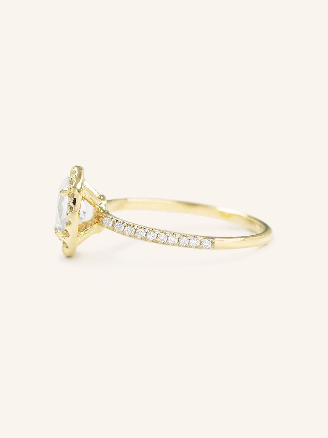 Stunning 1 CT Oval Moissanite Engagement Ring With Halo & Pave Design 3