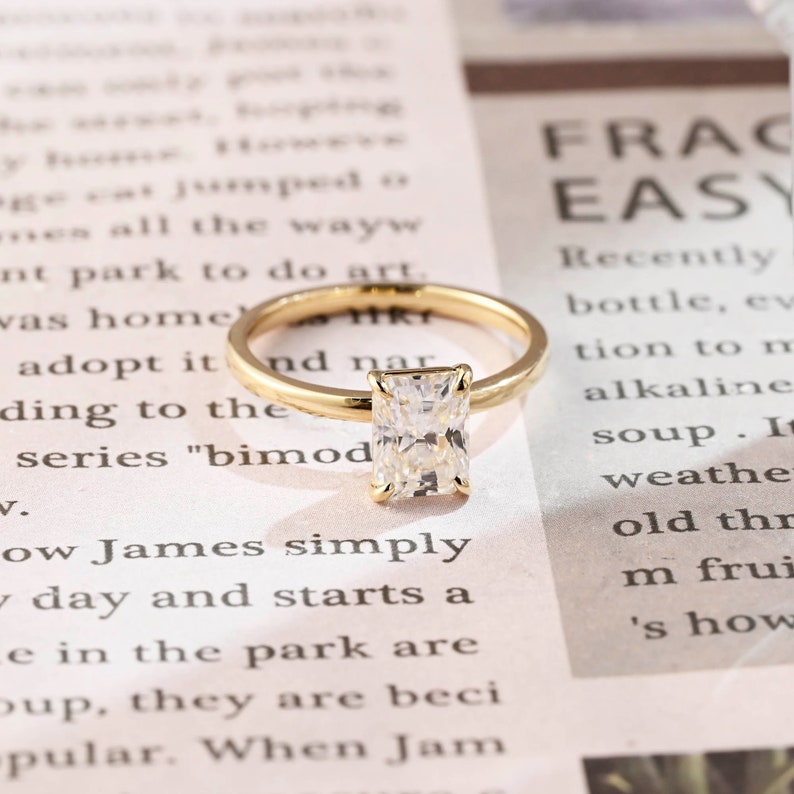 Stunning 2.0 CT Radiant Moissanite Engagement Ring with Solitaire Design 1