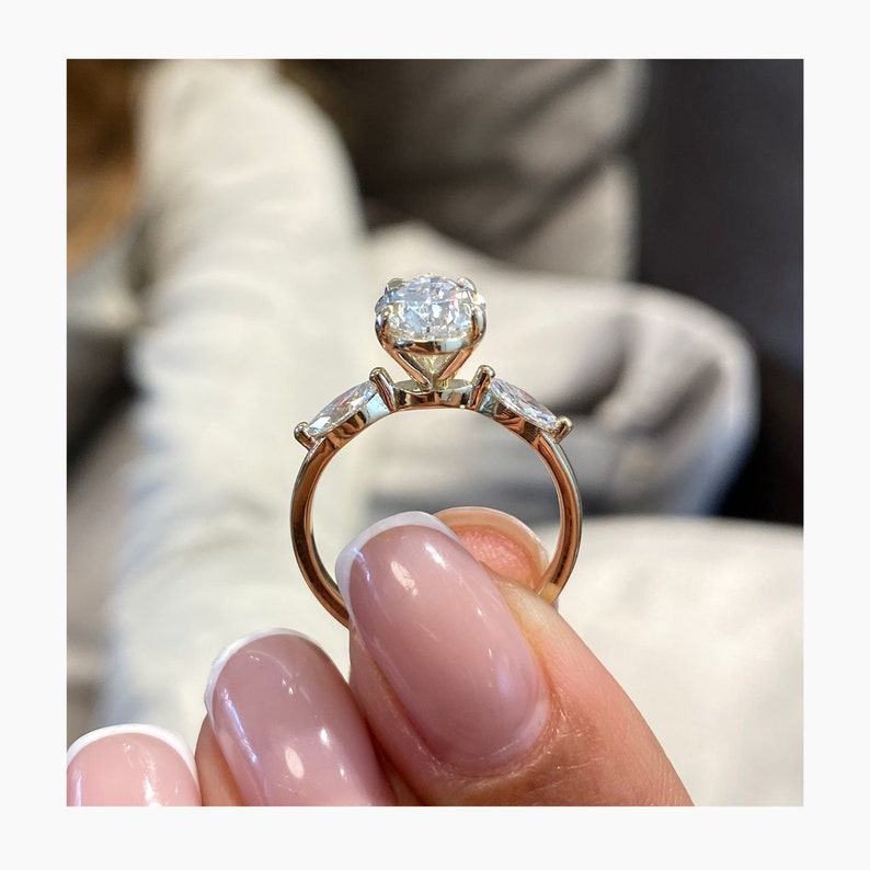 Stunning 1.75 CT Pear Moissanite Engagement Ring with Three Stone Design 2