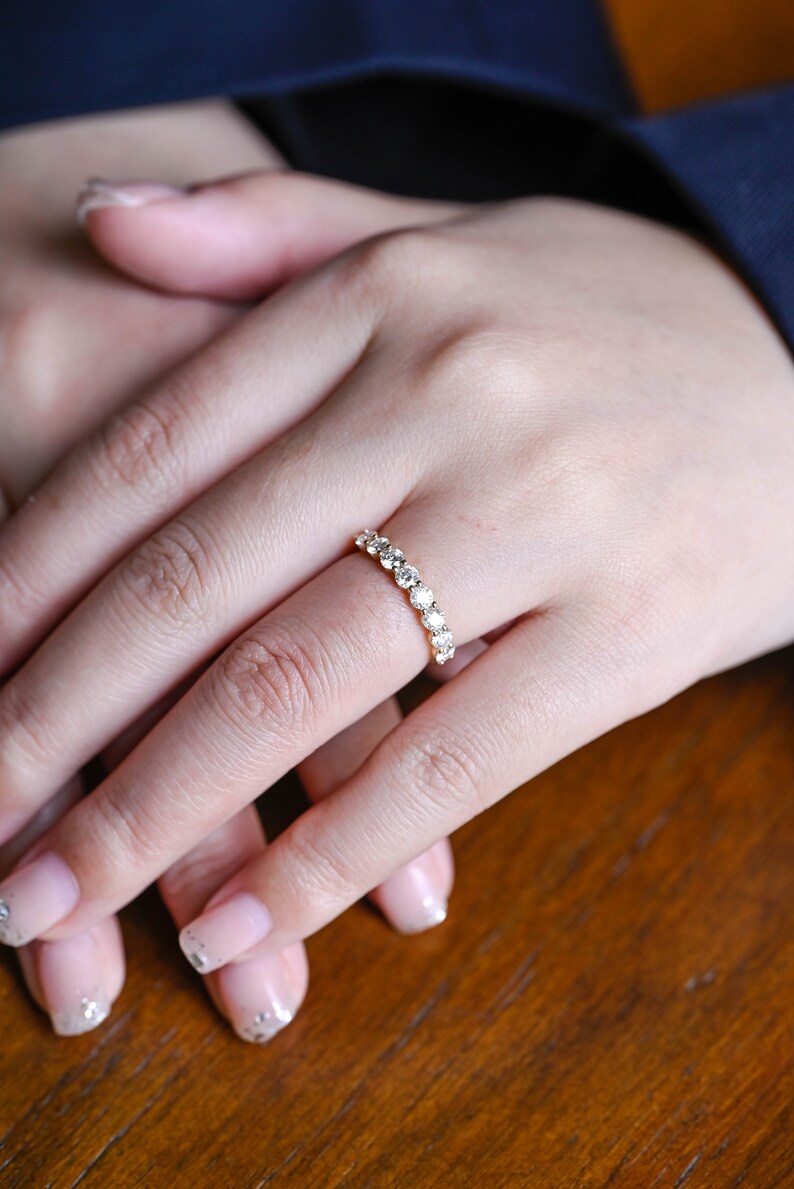 Stunning 0.3 TCW Round Moissanite Stones Half Eternity Wedding Band 2