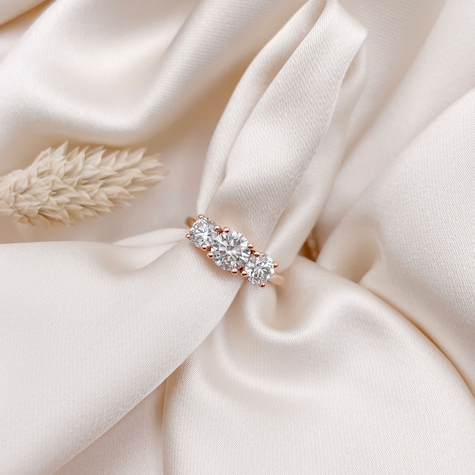 Stunning 0.6 CT Round Moissanite Stones Three Stones Wedding Band 5