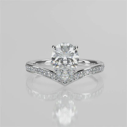 Stunning 1.35 CT Pear Moissanite Engagement Ring with Tiara Design 4