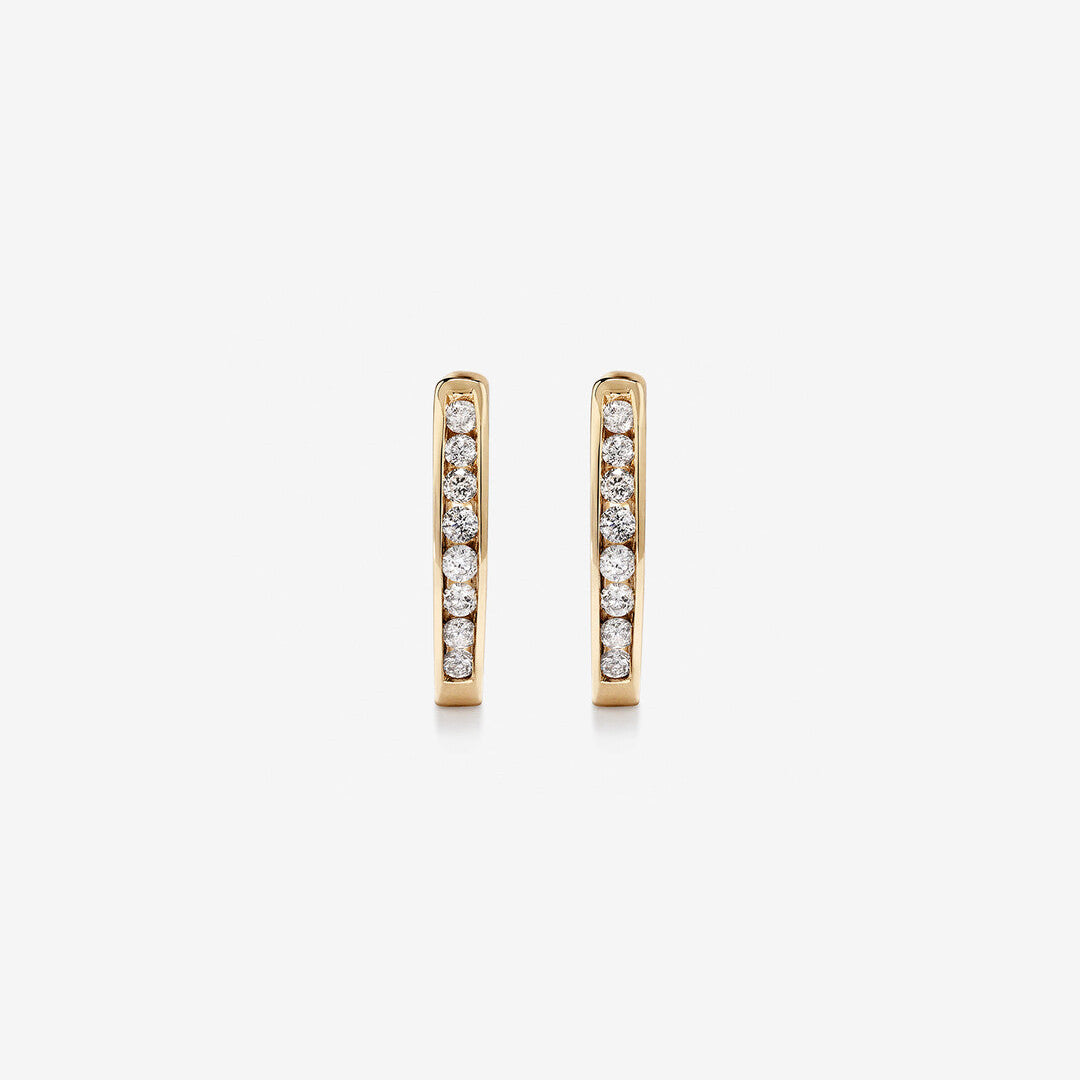Round Cut Cubic Zirconia in 925 Sterling Silver Earrings 2