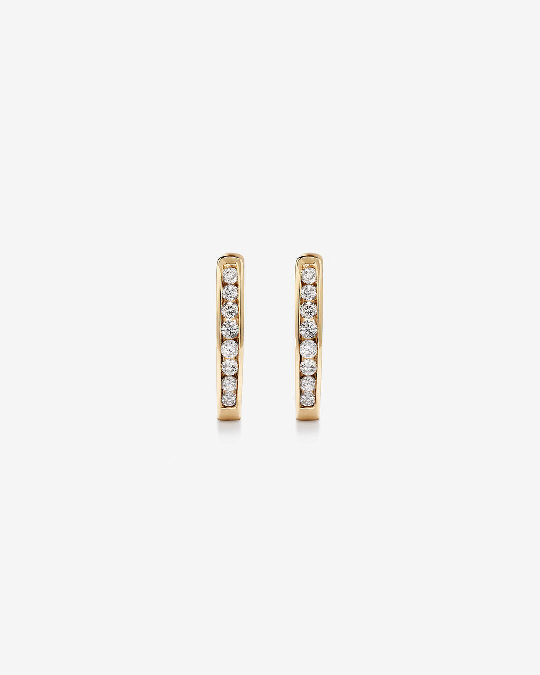Round Cut Cubic Zirconia in 925 Sterling Silver Earrings 2