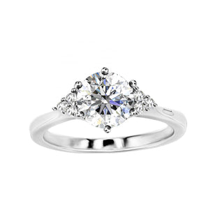 Round Cut Cluster Style Cubic Zirconia in 925 Sterling Silver Ring