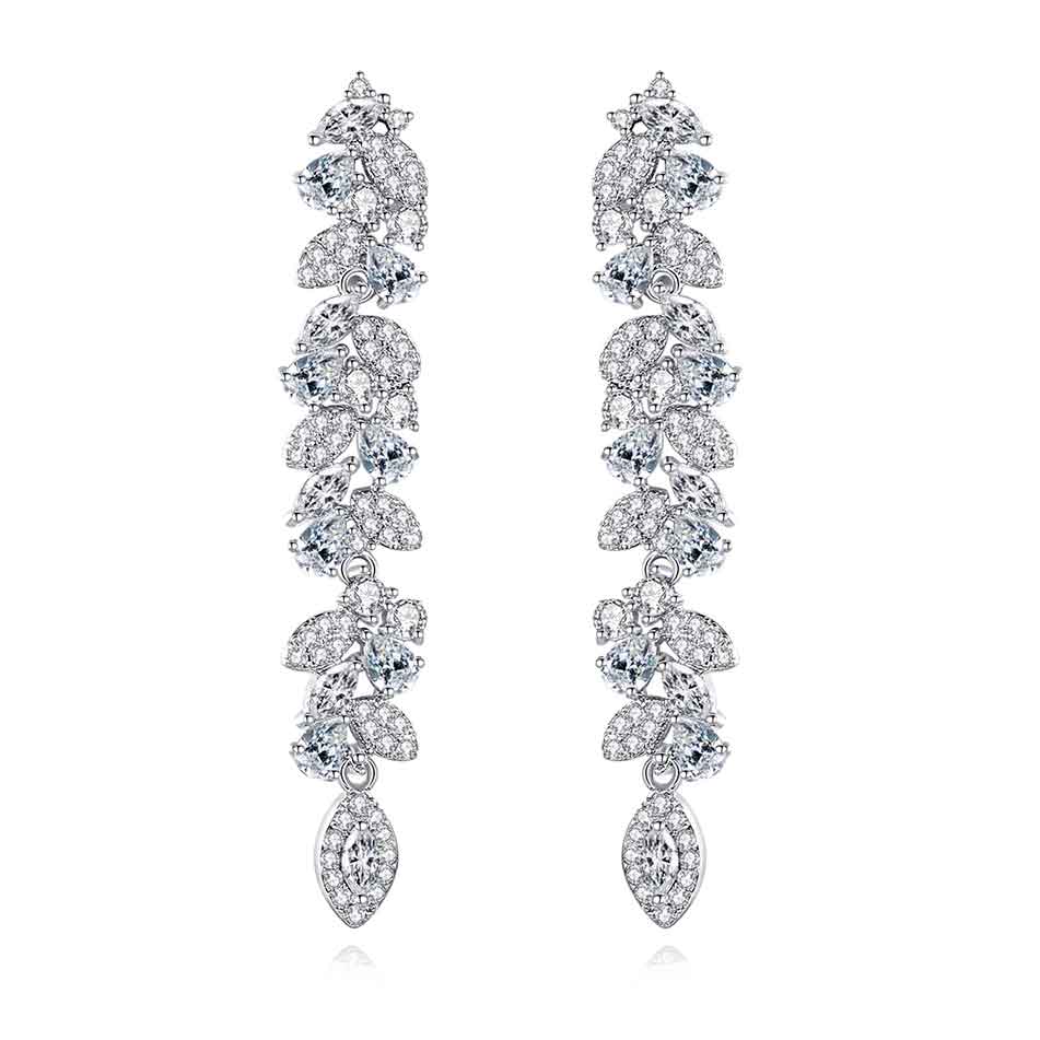 Round Cut Cubic Zirconia in 925 Sterling Silver Earrings 7