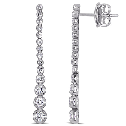 Round Cut Cubic Zirconia in 925 Sterling Silver Earrings 1