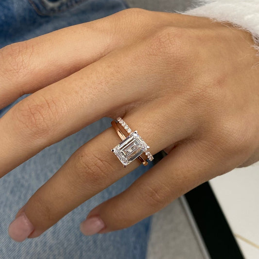 Stunning 3.40 CT Emerald Moissanite Engagement Ring with Solitaire Design 2