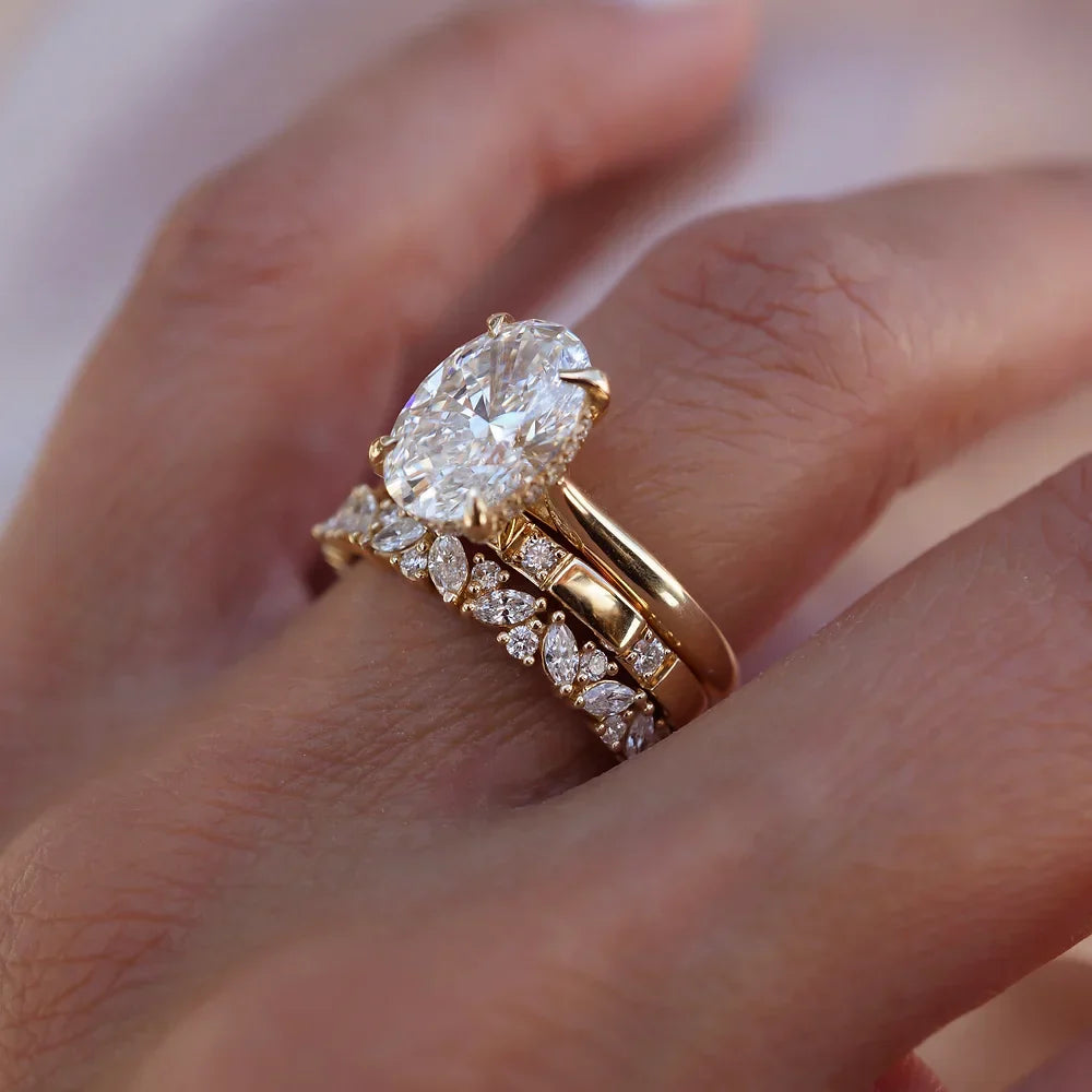 Stunning 0.2 TCW Round Moissanite Stones Dainty Wedding Bands 2