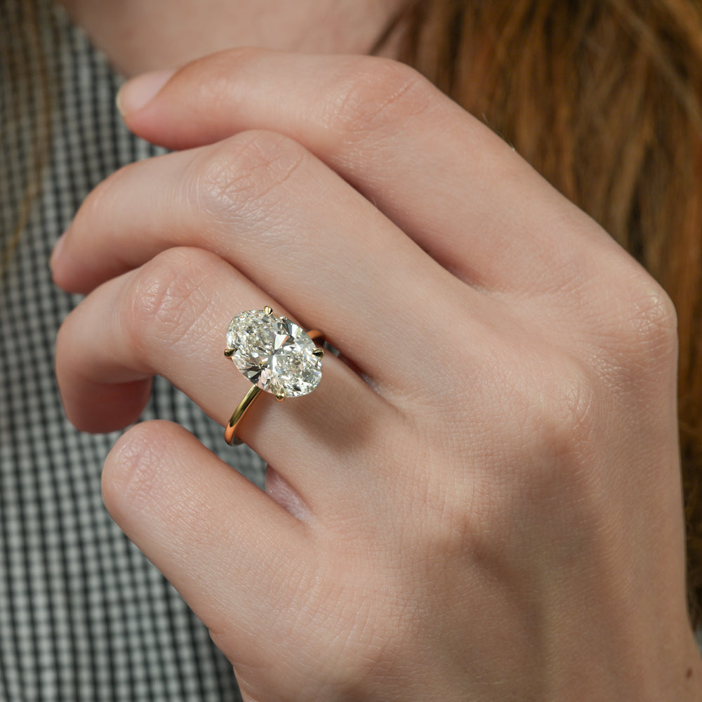 Stunning 1.0- 2.0 CT Oval Moissanite Engagement Ring with Solitaire Design 7