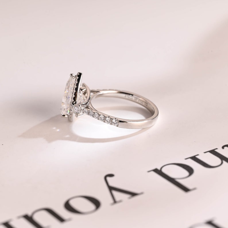 Stunning 1.0 - 2.0 CT Pear Moissanite Engagement Ring with Pave & Halo Design 9