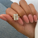 Stunning 5.0 CT Emerald Moissanite Engagement Ring with Solitaire Design 1