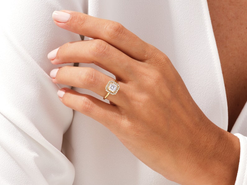 Stunning 1.0-2.0 CT Asscher Moissanite Engagement Ring with Halo Design 6